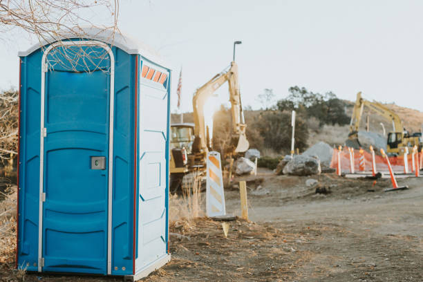 Best Portable restroom trailer rental  in Leupp, AZ